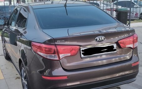 KIA Rio III рестайлинг, 2015 год, 930 000 рублей, 3 фотография
