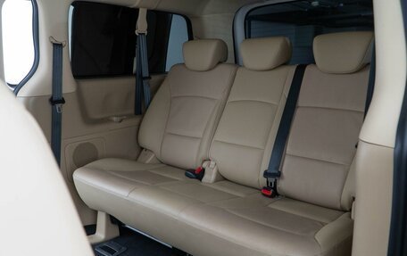 Hyundai H-1 II рестайлинг, 2018 год, 2 999 800 рублей, 12 фотография