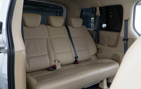 Hyundai H-1 II рестайлинг, 2018 год, 2 999 800 рублей, 13 фотография
