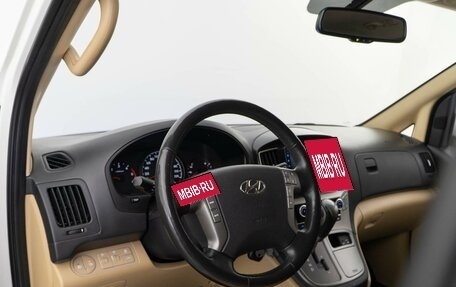 Hyundai H-1 II рестайлинг, 2018 год, 2 999 800 рублей, 14 фотография