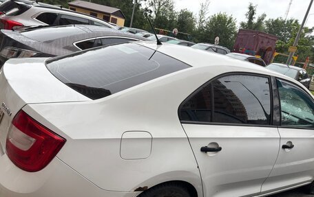 Skoda Rapid I, 2014 год, 300 000 рублей, 5 фотография