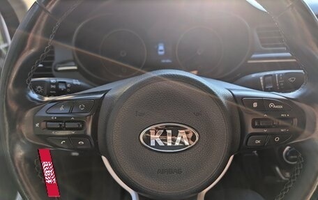 KIA Rio IV, 2018 год, 1 280 000 рублей, 8 фотография