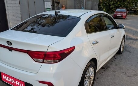 KIA Rio IV, 2018 год, 1 280 000 рублей, 4 фотография