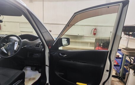 Nissan Serena IV, 2011 год, 1 500 000 рублей, 6 фотография