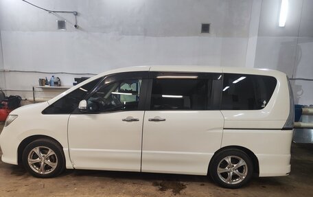 Nissan Serena IV, 2011 год, 1 500 000 рублей, 3 фотография