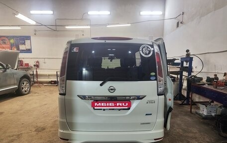 Nissan Serena IV, 2011 год, 1 500 000 рублей, 14 фотография