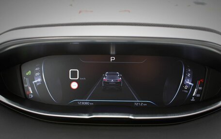 Peugeot 3008 II, 2019 год, 1 749 000 рублей, 11 фотография