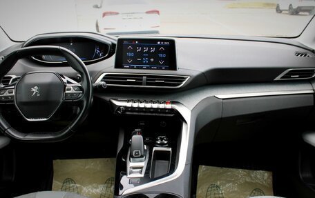 Peugeot 3008 II, 2019 год, 1 749 000 рублей, 17 фотография