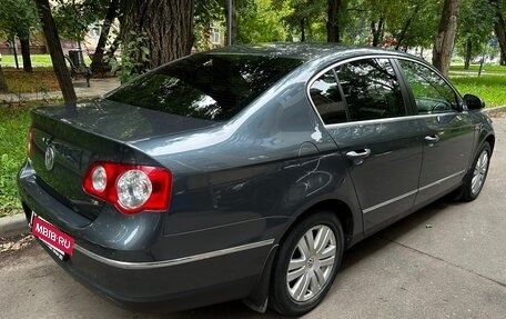 Volkswagen Passat B6, 2010 год, 900 000 рублей, 4 фотография