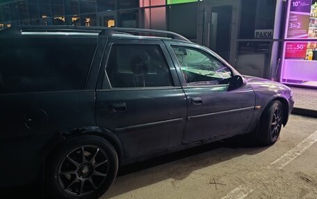 Opel Vectra B рестайлинг, 1998 год, 160 000 рублей, 3 фотография
