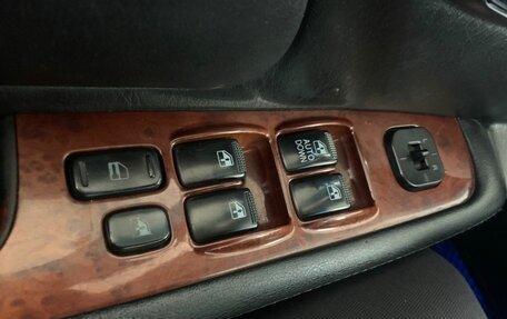 Hyundai Sonata IV рестайлинг, 2005 год, 410 000 рублей, 16 фотография