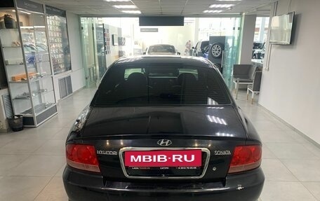 Hyundai Sonata IV рестайлинг, 2005 год, 410 000 рублей, 5 фотография