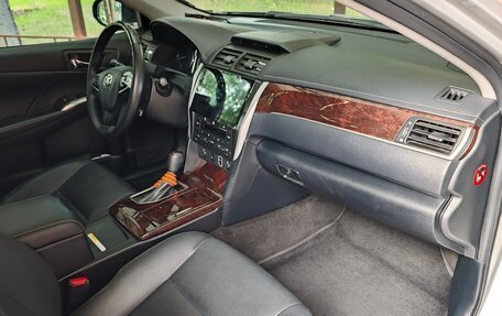 Toyota Camry, 2016 год, 2 500 000 рублей, 5 фотография