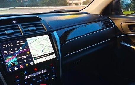 Toyota Camry, 2016 год, 2 500 000 рублей, 4 фотография
