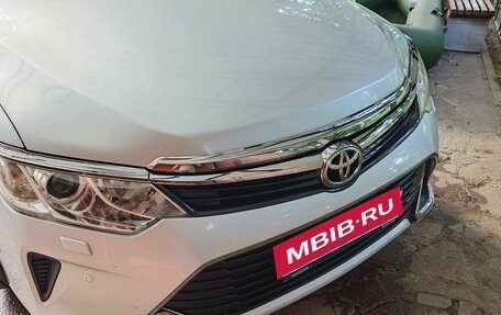 Toyota Camry, 2016 год, 2 500 000 рублей, 10 фотография