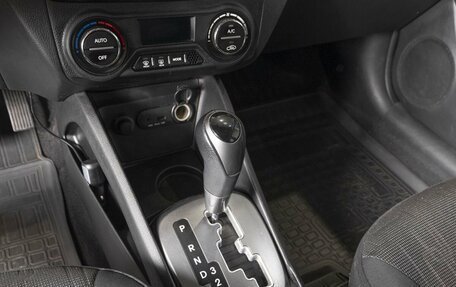 KIA Rio III рестайлинг, 2012 год, 860 000 рублей, 5 фотография