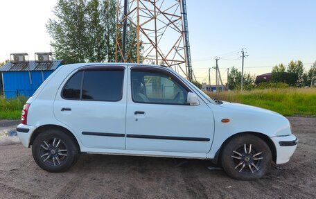Nissan March II, 2000 год, 120 000 рублей, 2 фотография