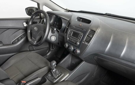 KIA Cerato III, 2013 год, 987 000 рублей, 4 фотография