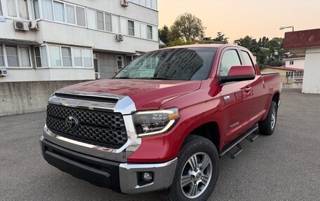 Toyota Tundra II, 2021 год, 4 880 000 рублей, 2 фотография