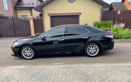 Toyota Camry, 2020 год, 3 150 000 рублей, 4 фотография