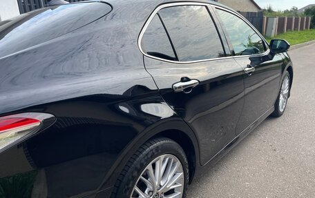 Toyota Camry, 2020 год, 3 150 000 рублей, 10 фотография