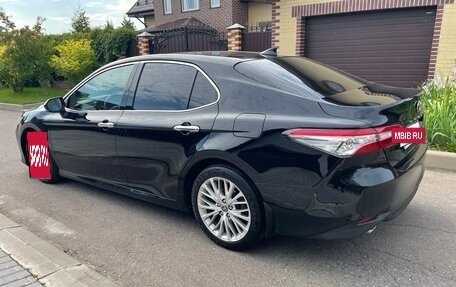 Toyota Camry, 2020 год, 3 150 000 рублей, 6 фотография