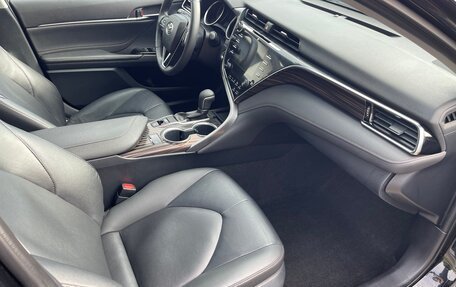 Toyota Camry, 2020 год, 3 150 000 рублей, 26 фотография