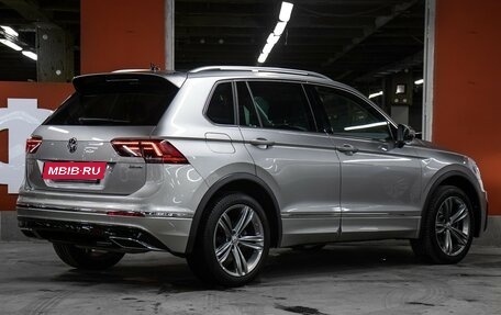 Volkswagen Tiguan II, 2019 год, 3 198 000 рублей, 5 фотография