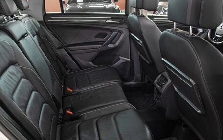 Volkswagen Tiguan II, 2019 год, 3 198 000 рублей, 12 фотография