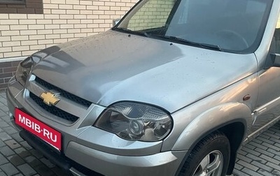 Chevrolet Niva I рестайлинг, 2010 год, 530 000 рублей, 1 фотография