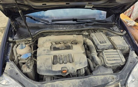 Volkswagen Jetta VI, 2006 год, 650 000 рублей, 6 фотография