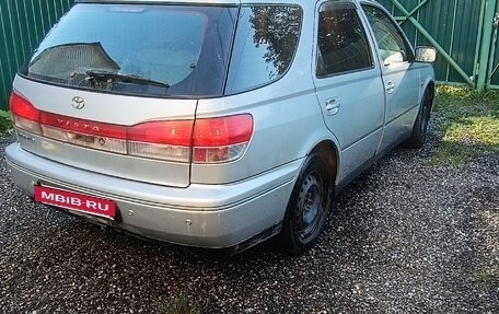 Toyota Vista V30, 2000 год, 450 000 рублей, 4 фотография