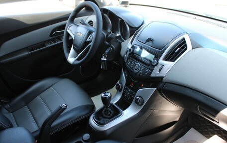Chevrolet Cruze II, 2014 год, 890 000 рублей, 17 фотография