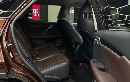 Lexus RX IV рестайлинг, 2017 год, 3 750 000 рублей, 8 фотография