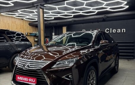 Lexus RX IV рестайлинг, 2017 год, 3 750 000 рублей, 2 фотография