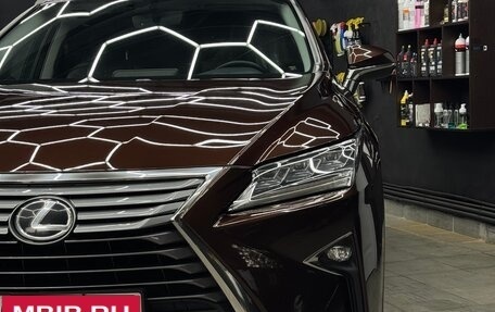 Lexus RX IV рестайлинг, 2017 год, 3 750 000 рублей, 4 фотография