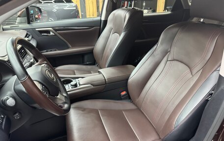 Lexus RX IV рестайлинг, 2017 год, 3 750 000 рублей, 13 фотография