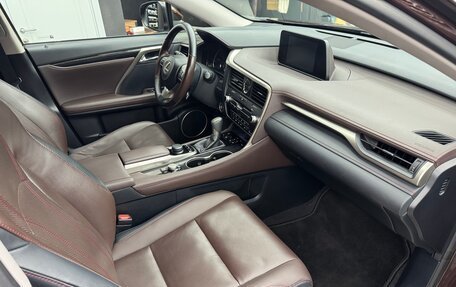 Lexus RX IV рестайлинг, 2017 год, 3 750 000 рублей, 18 фотография