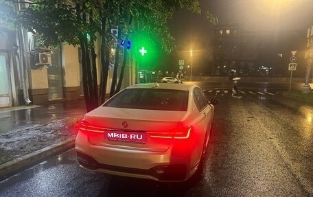 BMW 7 серия, 2020 год, 6 100 000 рублей, 4 фотография