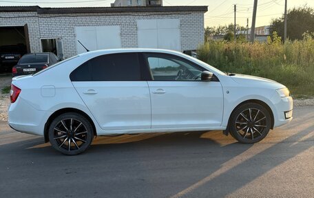Skoda Rapid I, 2014 год, 1 050 000 рублей, 5 фотография
