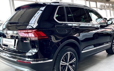 Volkswagen Tiguan II, 2019 год, 2 500 000 рублей, 8 фотография