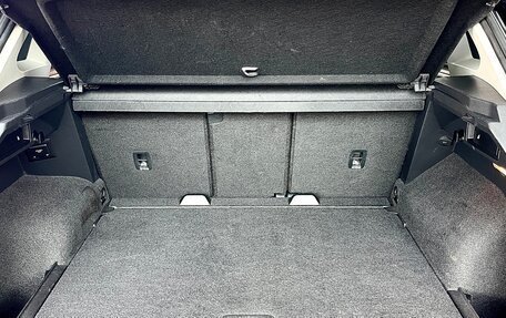 Volkswagen Tiguan II, 2019 год, 2 500 000 рублей, 28 фотография