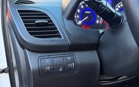 Hyundai Solaris II рестайлинг, 2014 год, 799 000 рублей, 8 фотография