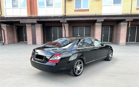 Mercedes-Benz S-Класс, 2006 год, 1 800 000 рублей, 13 фотография