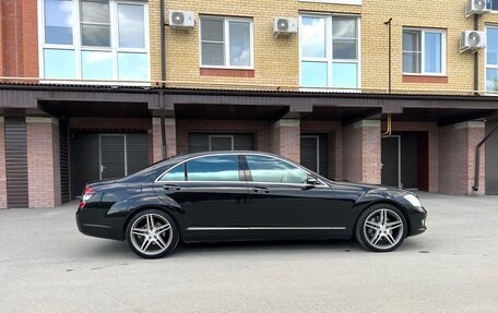 Mercedes-Benz S-Класс, 2006 год, 1 800 000 рублей, 8 фотография