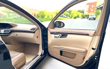 Mercedes-Benz S-Класс, 2006 год, 1 800 000 рублей, 29 фотография
