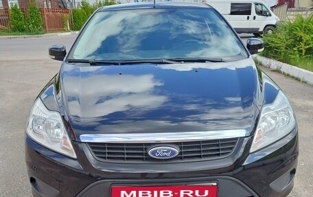 Ford Focus II рестайлинг, 2011 год, 800 000 рублей, 1 фотография