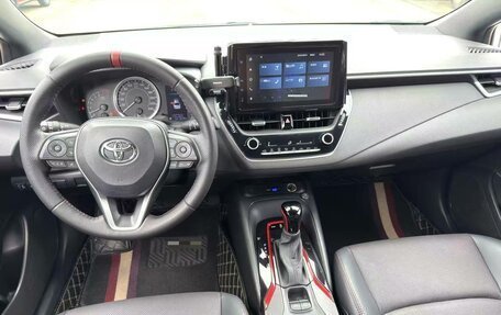 Toyota Corolla, 2022 год, 1 550 000 рублей, 5 фотография
