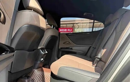 Lexus ES VII, 2021 год, 3 930 000 рублей, 13 фотография