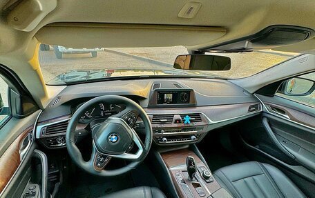 BMW 5 серия, 2019 год, 3 140 000 рублей, 11 фотография